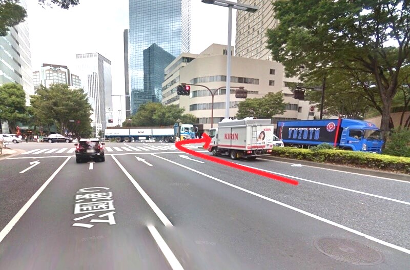 ハウステック 新宿ショールーム Lafisteまでの車の経路