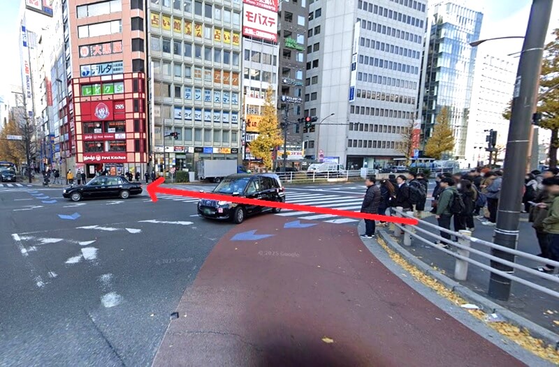 ハウステック 新宿ショールーム Lafisteまでの徒歩経路