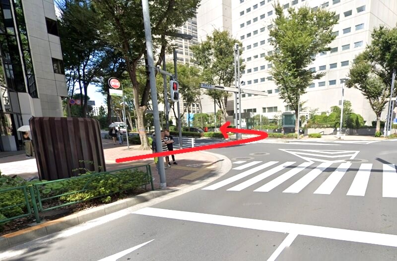 ハウステック 新宿ショールーム Lafisteまでの徒歩経路