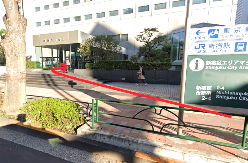 ハウステック 新宿ショールーム Lafisteまでの徒歩経路