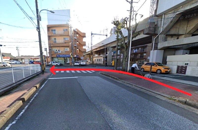 ハウステック 四日市ショールームまでの徒歩経路