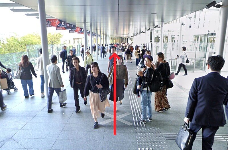 タカラスタンダード オーナーズテラスうめきたまでの徒歩経路