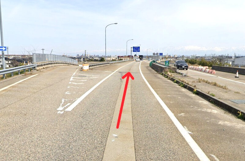 タカラスタンダード 高岡ショールームまでの車の経路