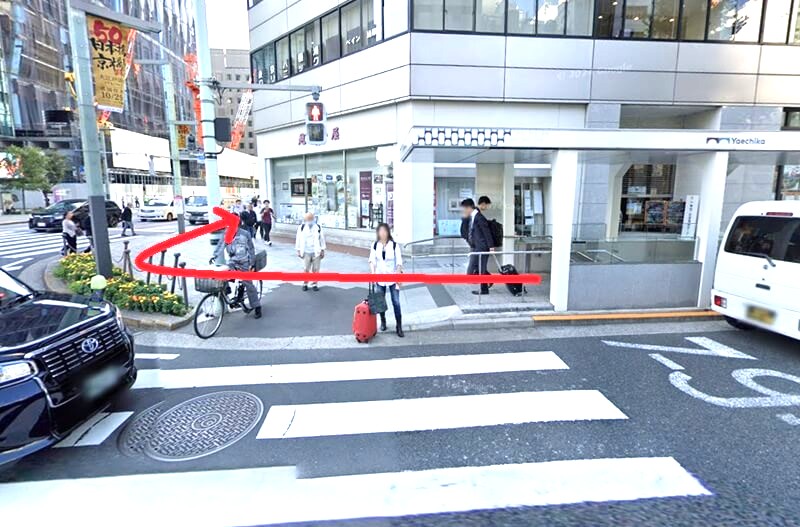 トクラスサロン東京までの徒歩経路