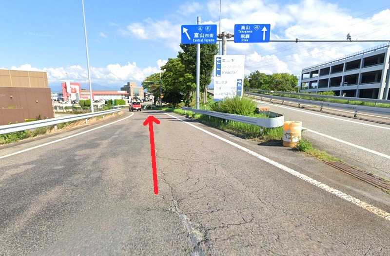 トクラス ショールーム富山までの車の経路